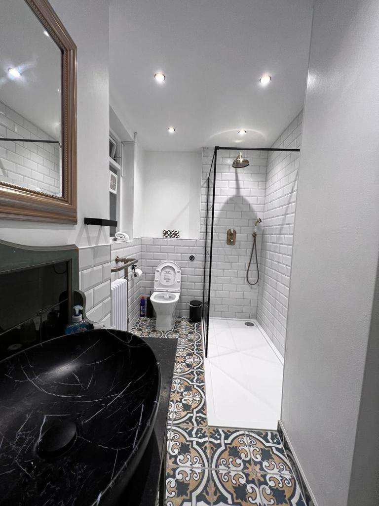Earl'S Court Luxe Apartment London Exterior photo